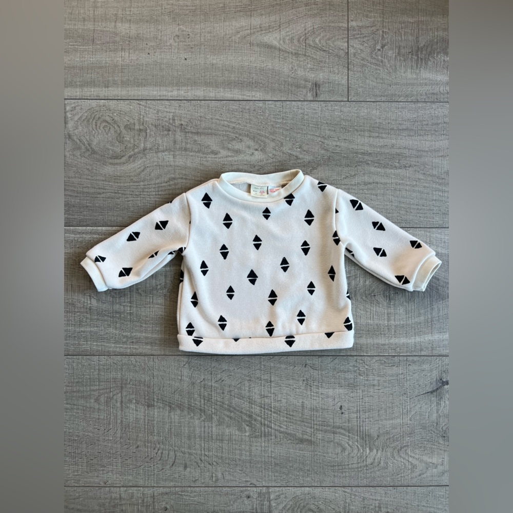 Zara Baby Geometric Sweatshirt Size 9-12 Months